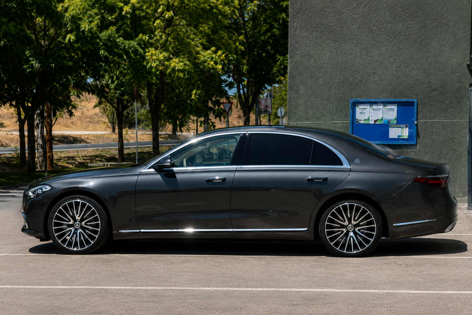 Mercedes Clase S real de GoChofer para servicio de chófer por horas en Madrid
