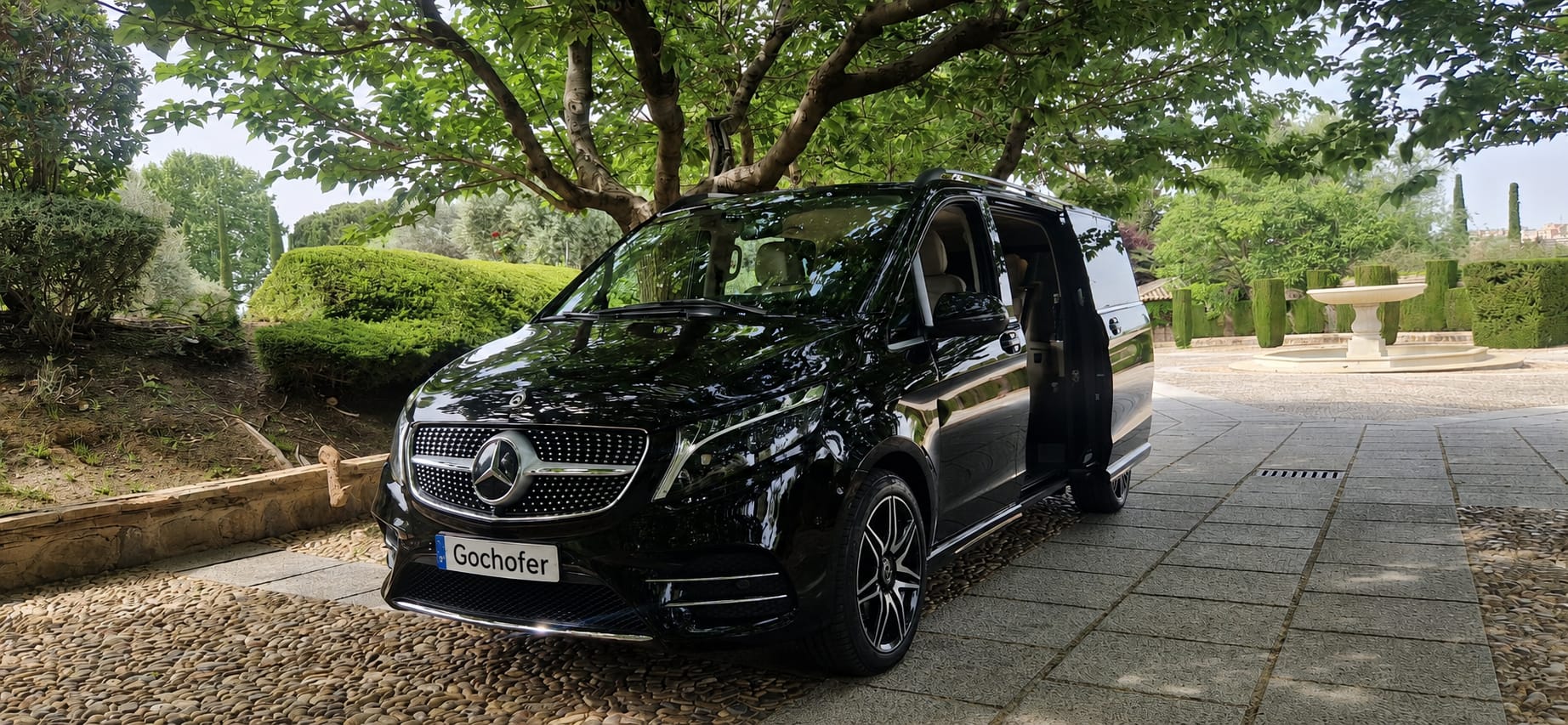 Mercedes-Benz Clase V premium real de GoChofer, vista lateral